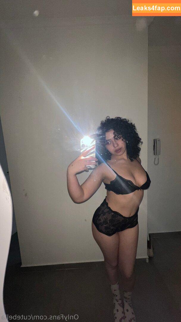 isabellaissweet / _isi_sweet_ / cutebella / https: leaked photo photo #0017