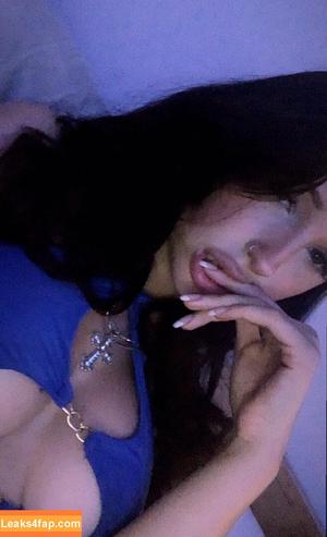 Isabelle / 3sa.1e / mizzyalwaysonline / mizzybackonline photo #0002