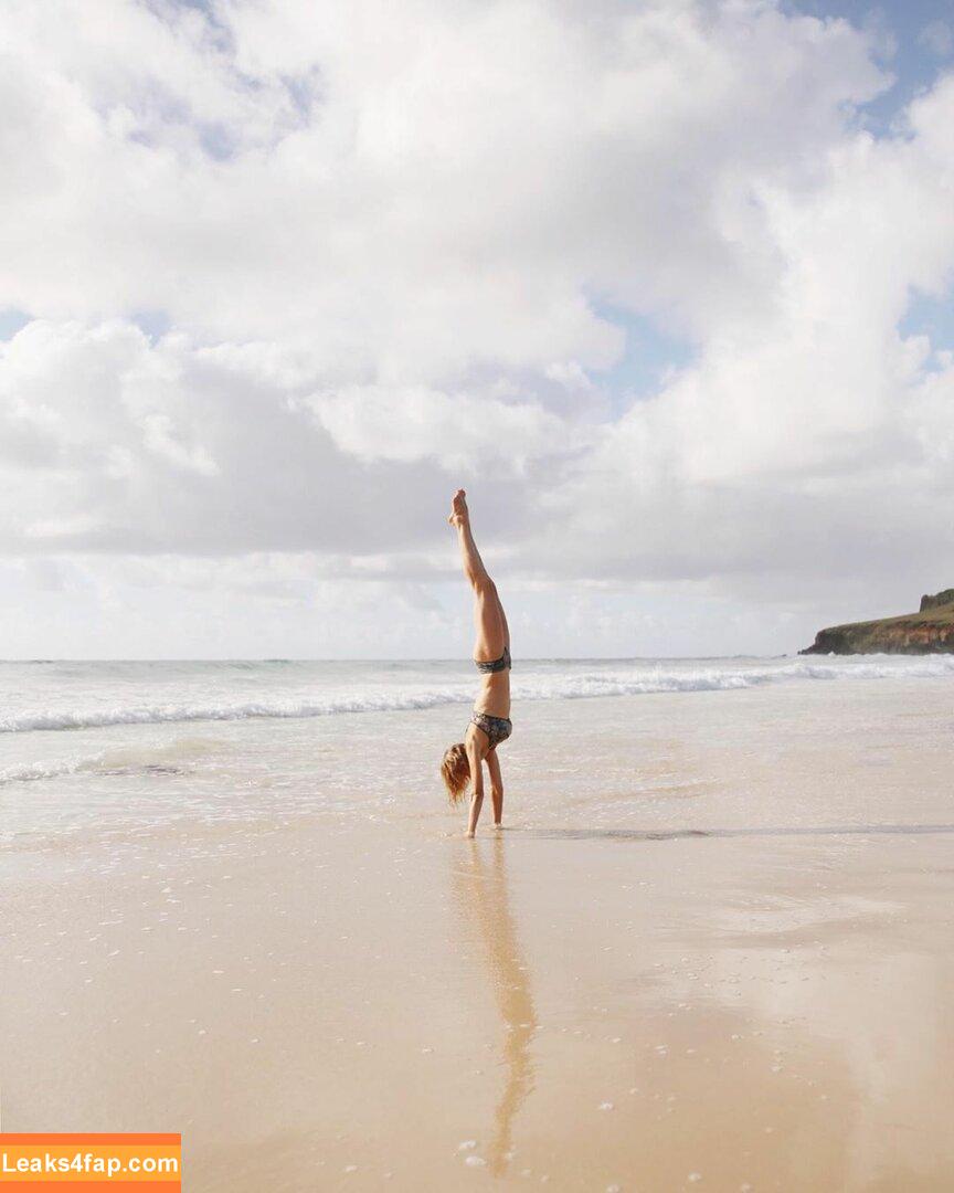 Isabelle Cornish / isabellecornish leaked photo photo #0207