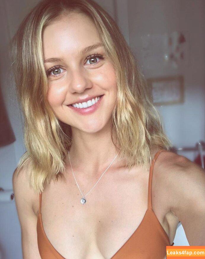 Isabelle Cornish / isabellecornish leaked photo photo #0226