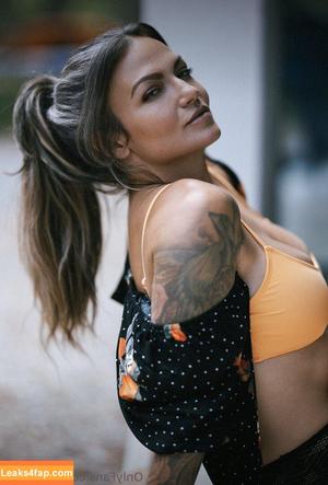 Isabelle Desjardins photo #0008