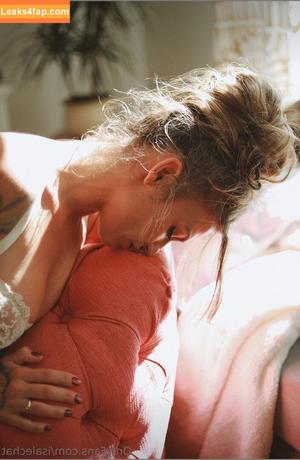 Isabelle Desjardins photo #0009