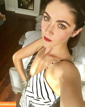 Isabelle Fuhrman photo #0091