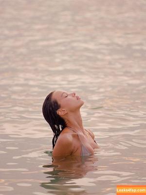 Isabelle Mathers photo #0208