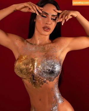Isabelle Nogueira photo #0022
