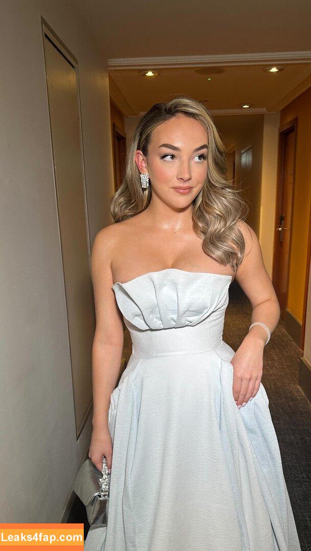 Isabelle Smith / Hollyoaks / is.abellesmith / isabellasmithhxx leaked photo photo #0016