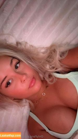 isabelleegrace photo #0024