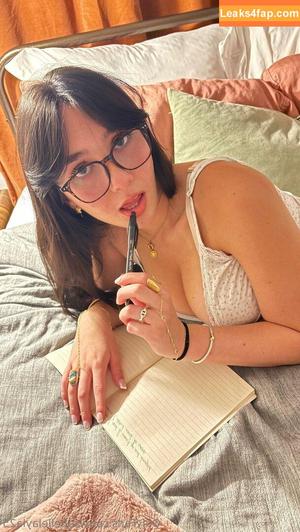 isabellelayla25 photo #0025
