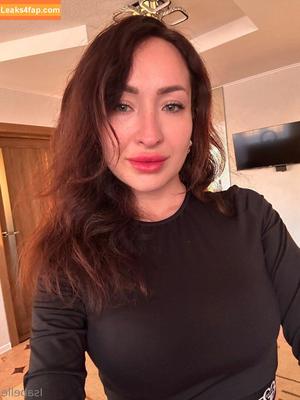 isabellenollanvip photo #0031