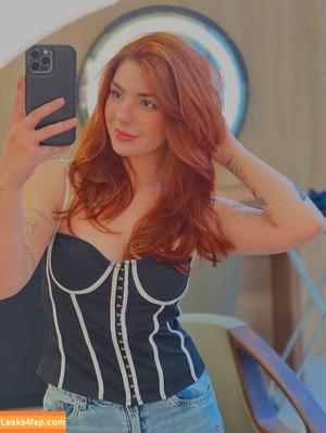 Isadora Basile photo #0050