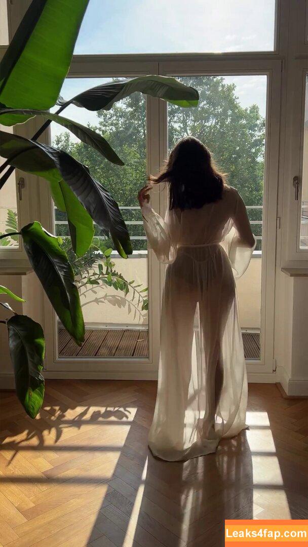 Ischtar Isik / ischtarisik leaked photo photo #0215