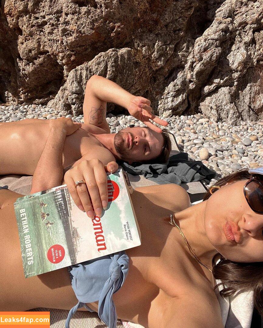 Ischtar Isik / ischtarisik слитое фото фото #0603