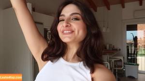 Ischtar Isik photo #0073