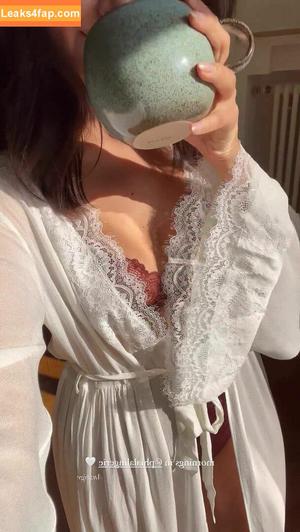 Ischtar Isik photo #0146