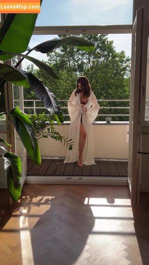 Ischtar Isik photo #0213