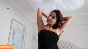 Ischtar Isik photo #0385