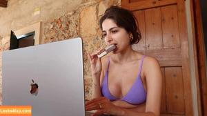 Ischtar Isik photo #0444