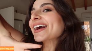 Ischtar Isik photo #0497