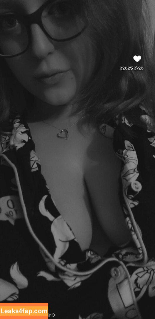 isendbobs / bambi.isendbobs leaked photo photo #0022