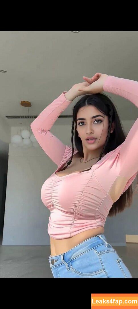 Isha Aivarya free nudes