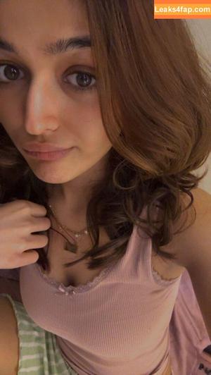Isha Modi photo #0073