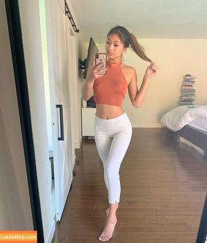 Isis Chu photo #0032