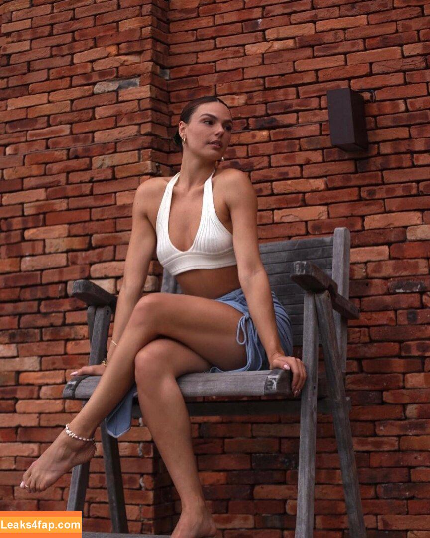 Isis Valverde / isisvalverde leaked photo photo #0018