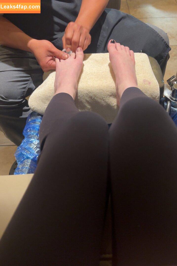 isizzly / sizzlymizzly / isizzly leaked photo photo #0001