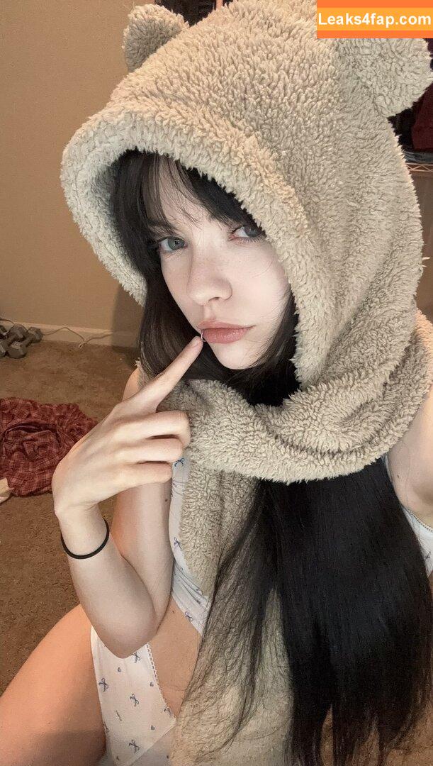 isizzly / sizzlymizzly leaked photo photo #0011