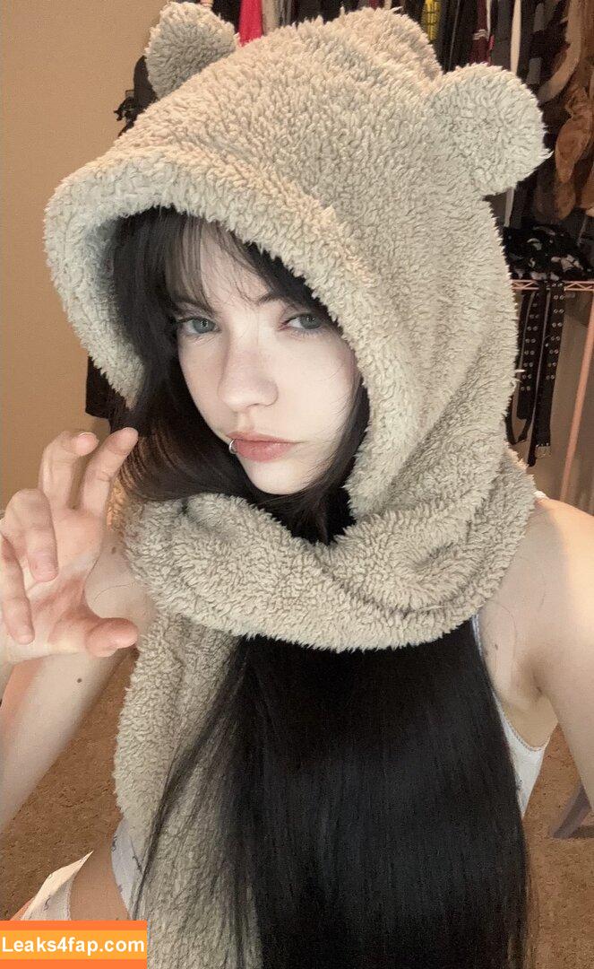 isizzly / sizzlymizzly leaked photo photo #0012
