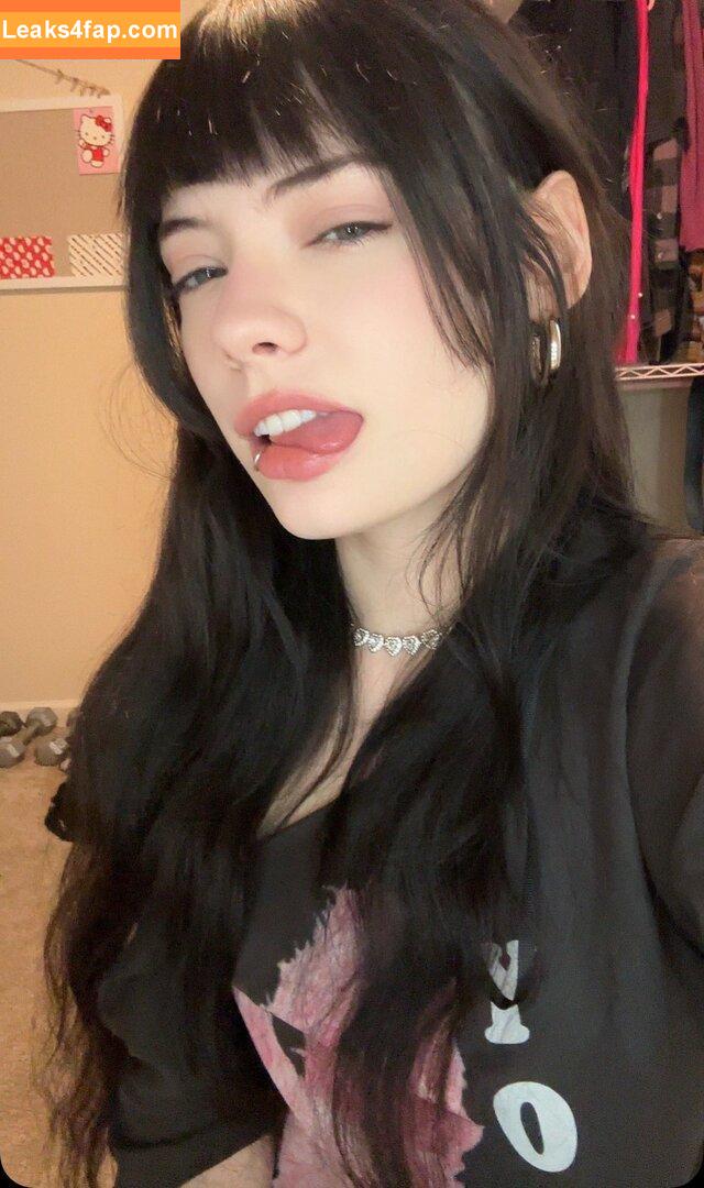 isizzly / sizzlymizzly leaked photo photo #0028