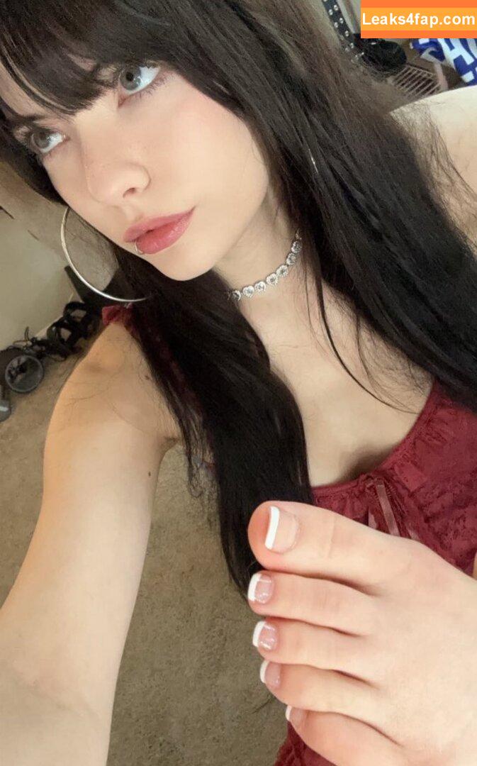 isizzly / sizzlymizzly leaked photo photo #0035