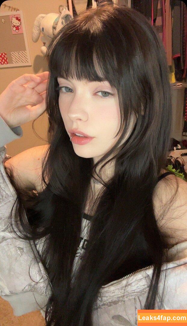 isizzly / sizzlymizzly leaked photo photo #0036