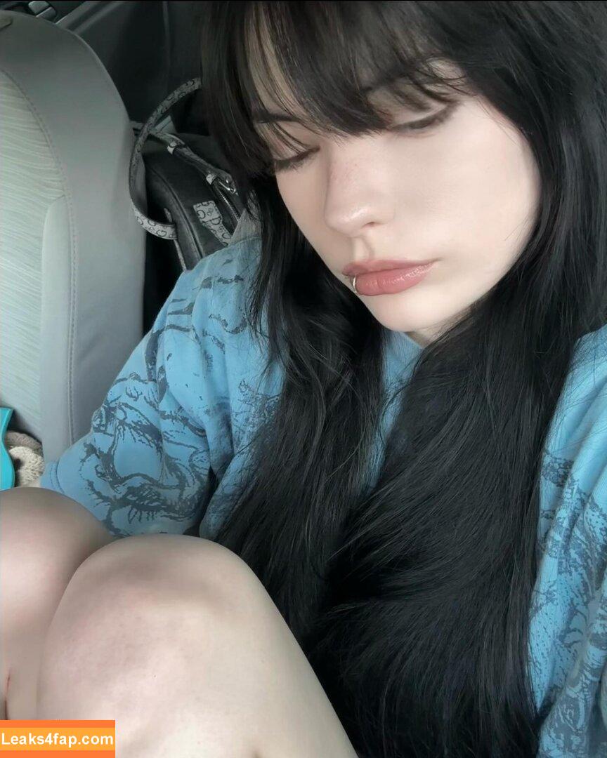 isizzly / sizzlymizzly leaked photo photo #0062