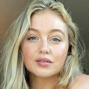 Iskra Lawrence photo #0009