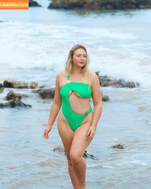 Iskra Lawrence photo #0062