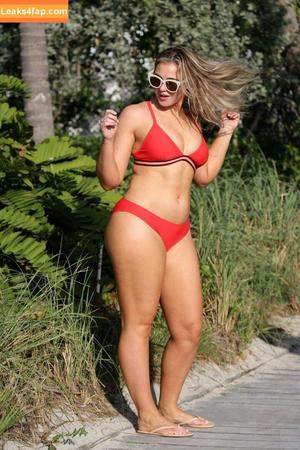 Iskra Lawrence photo #0110