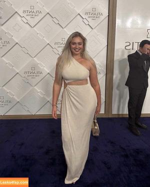 Iskra Lawrence photo #0115