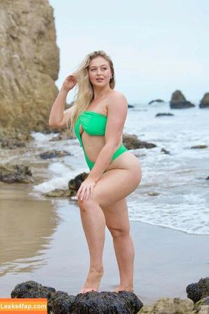 Iskra Lawrence photo #0133