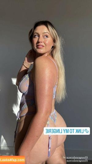 Iskra Lawrence photo #0135