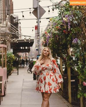 Iskra Lawrence photo #0203