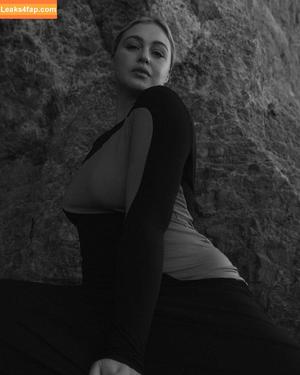 Iskra Lawrence photo #0230