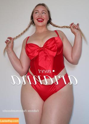Iskra Lawrence photo #0250
