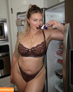 Iskra Lawrence photo #0257
