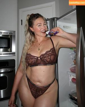 Iskra Lawrence photo #0263