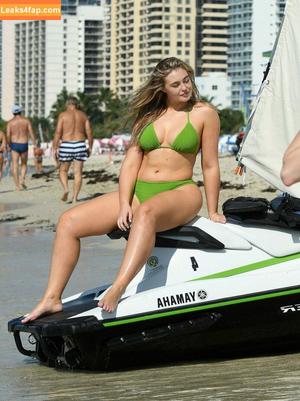 Iskra Lawrence photo #0299