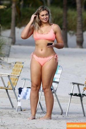 Iskra Lawrence фото #0598