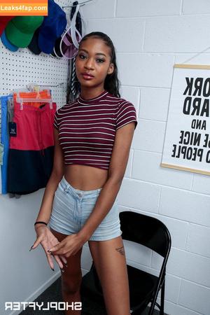 Isla Biza photo #0456