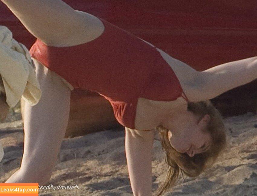 Isla Fisher / islafisher leaked photo photo #0212