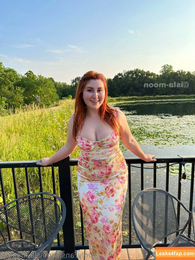 isla-moontv / the.isla.moon leaked photo photo #0029